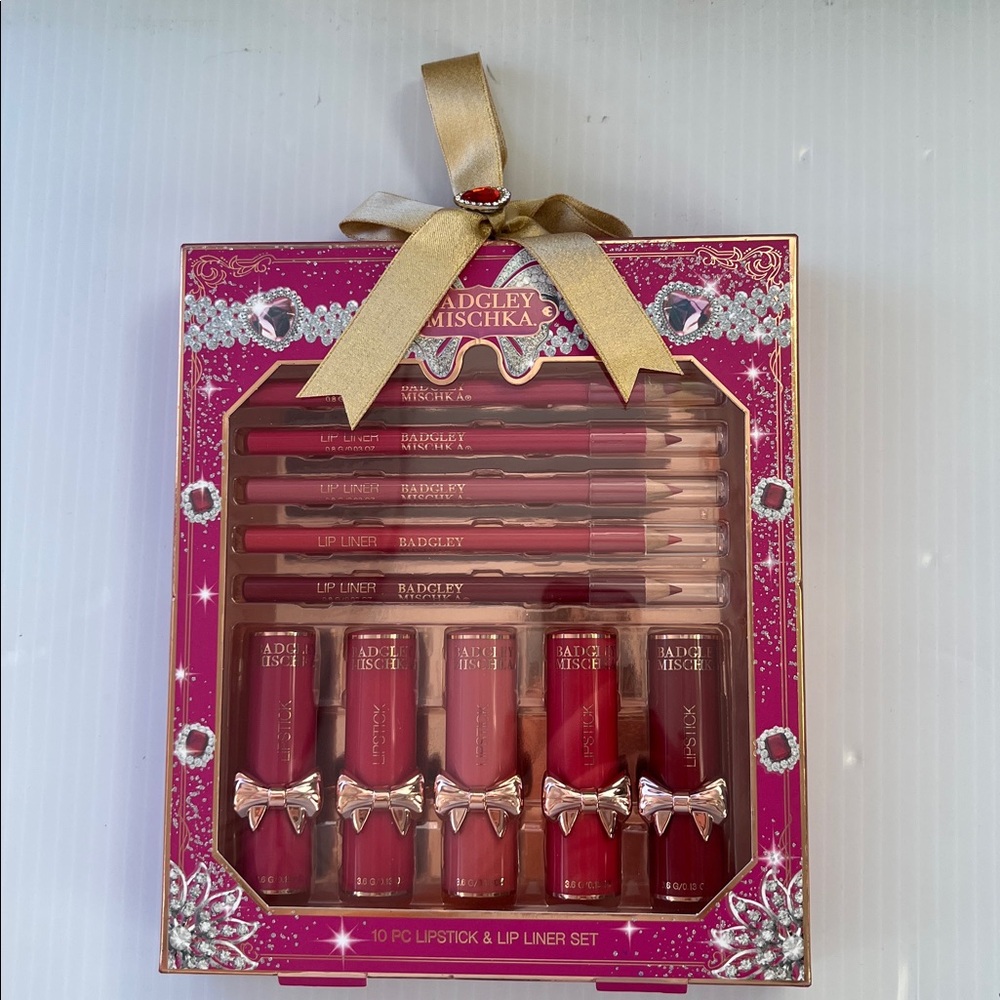 Badgley Mischka 10 Piece Lipstick & Lip Liner Set NWT